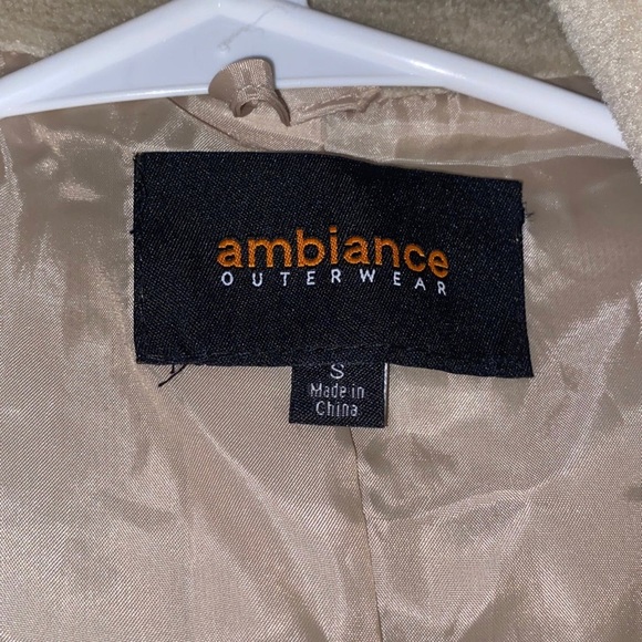 Jacket - Picture 4 of 4